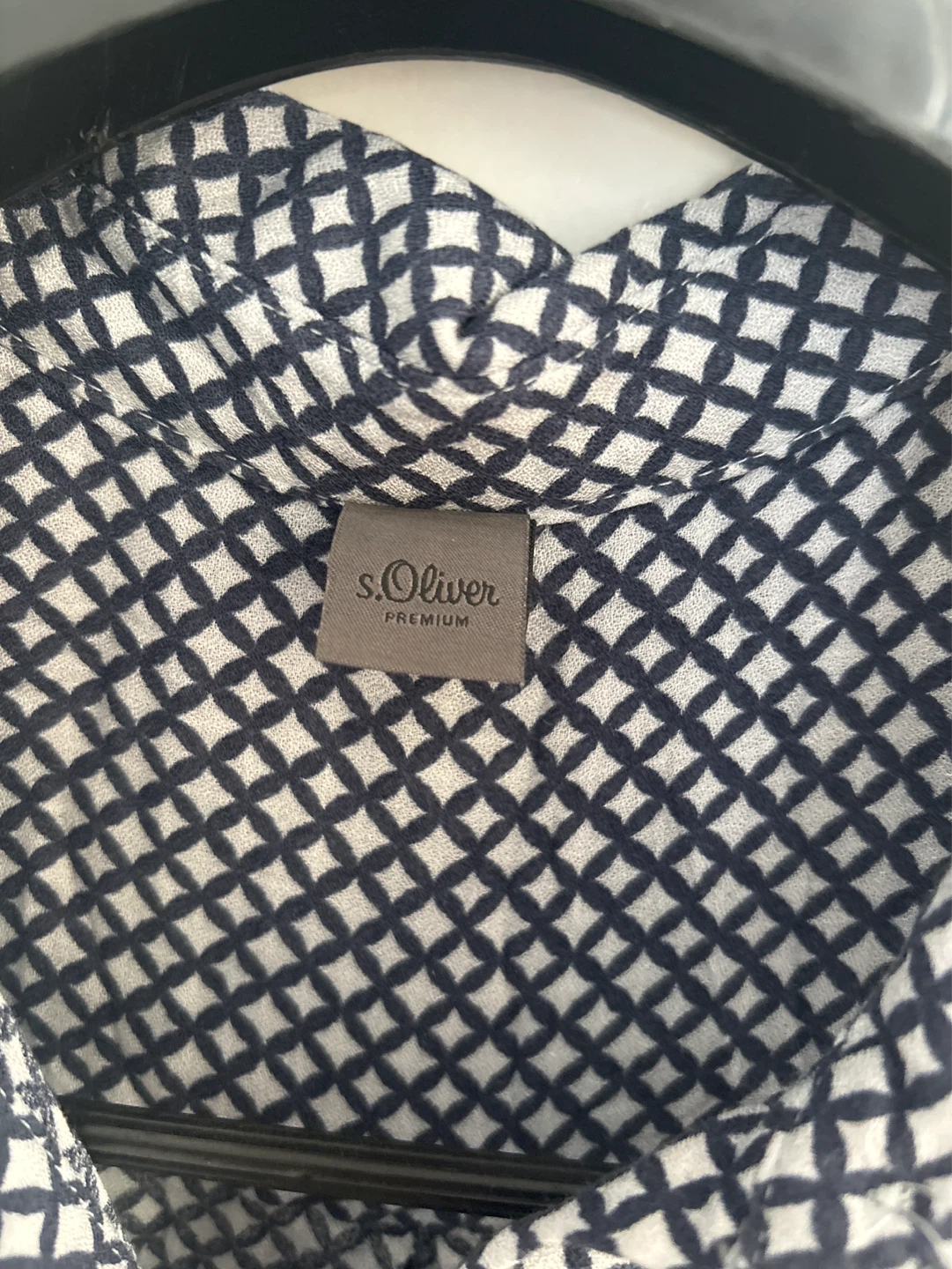 s.Oliver sleeveless blouse - photo 2