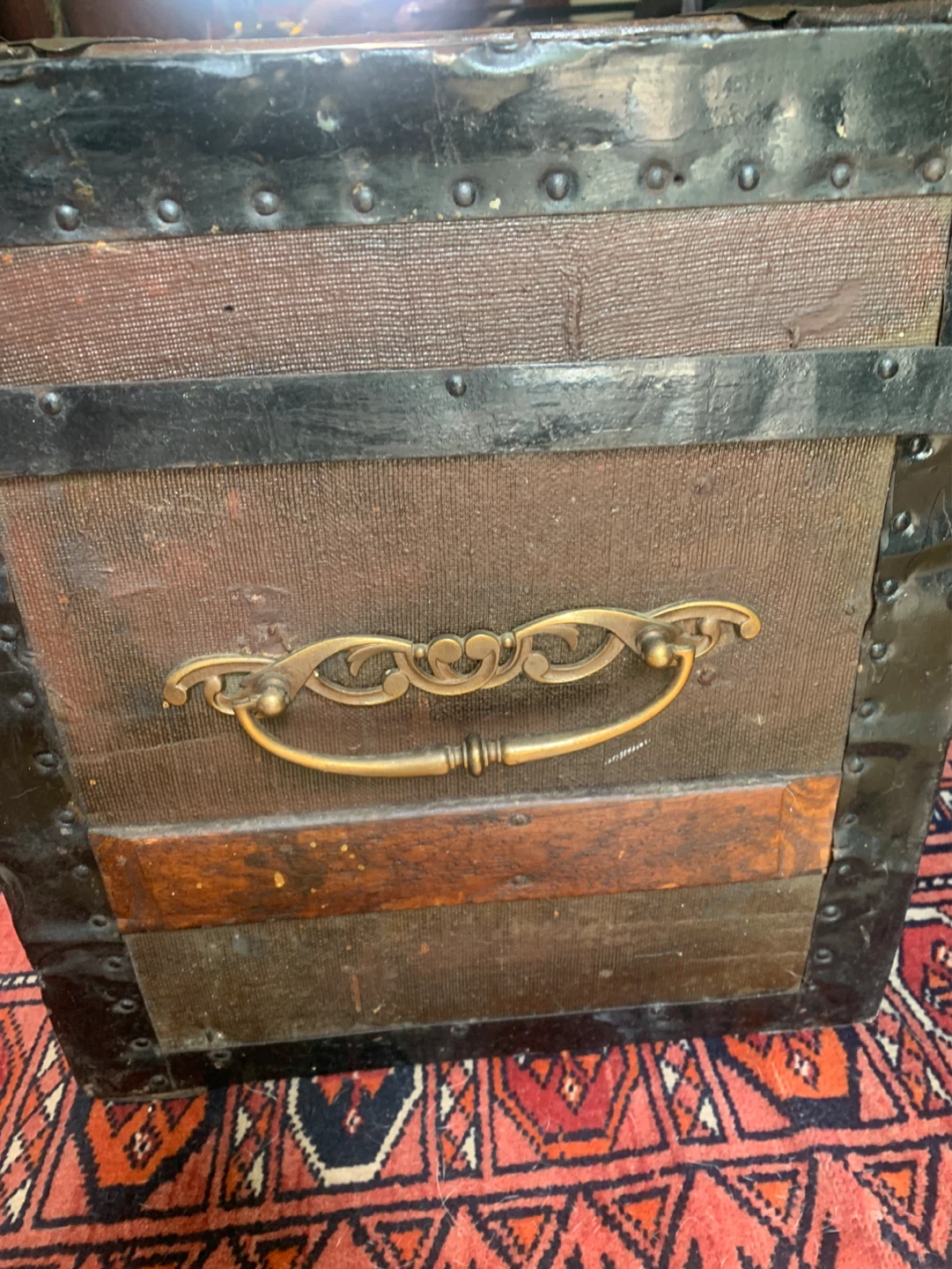 Vintage Steamer Trunk - photo 5
