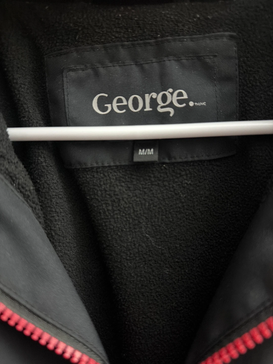 George black jacket with red trim - Size M/M - photo 3