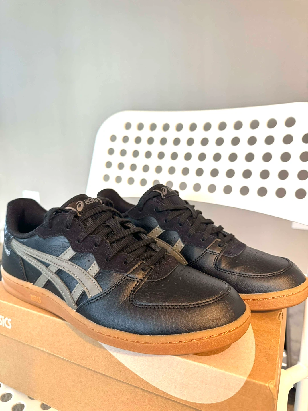 ASICS Skyhand OG Black Sneakers