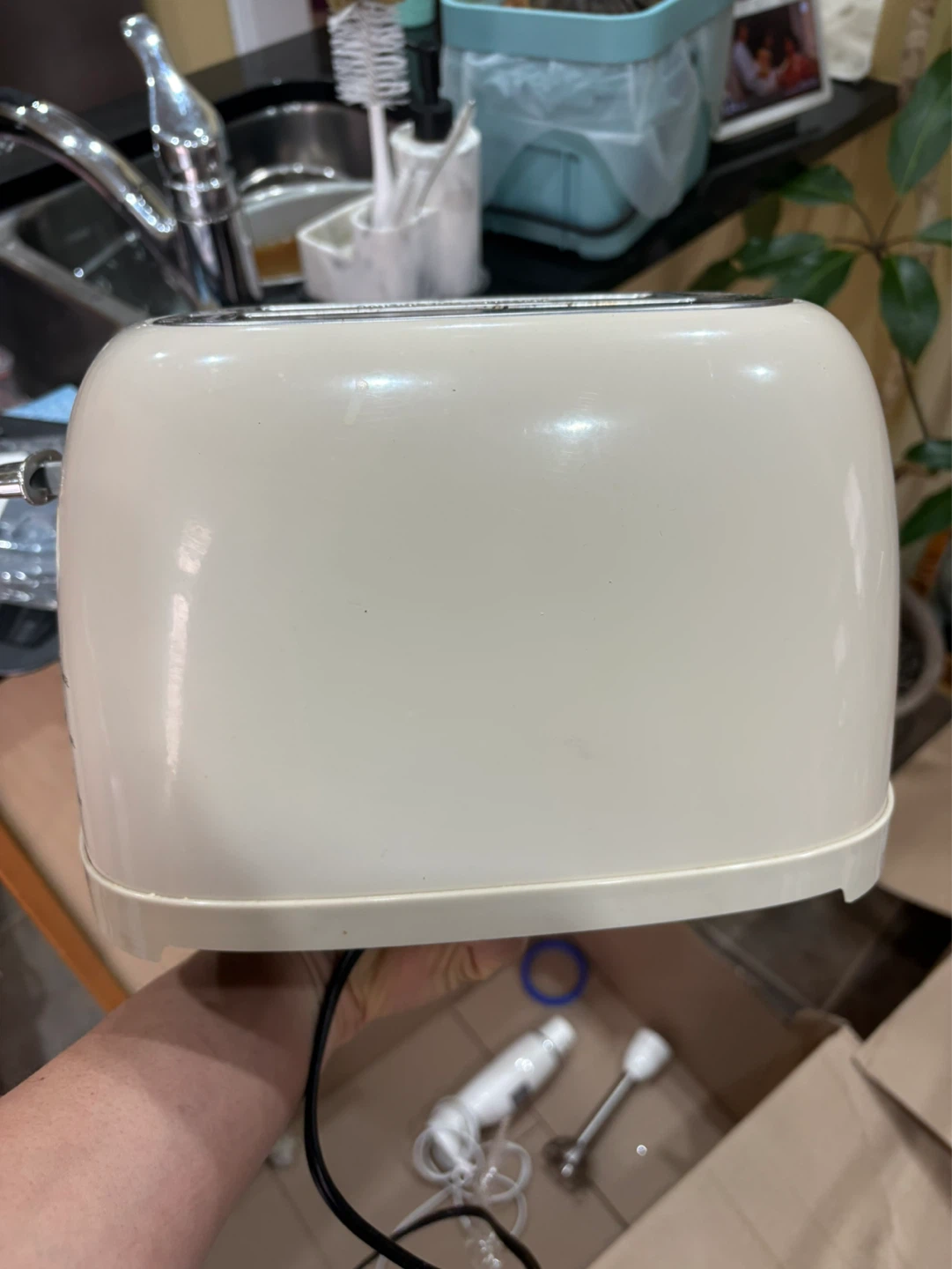 Retro Cream 2-Slice Toaster - photo 2