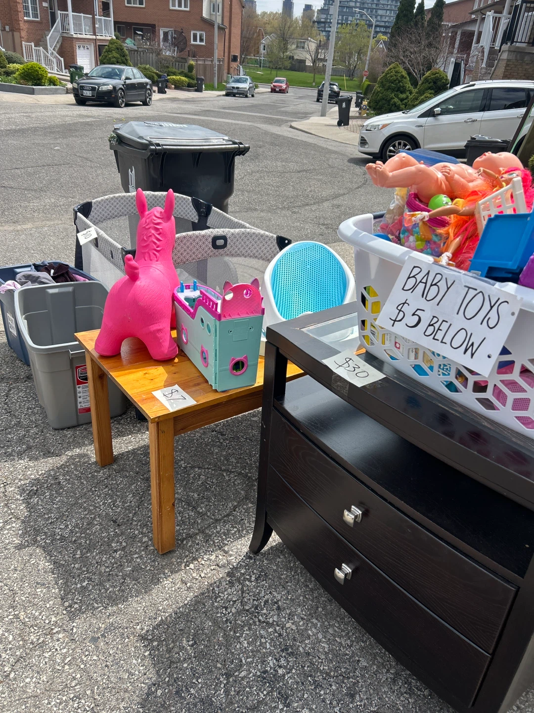 GARAFE SALE: Assorted Items MAY 1-2, 8AM-7PM - photo 4