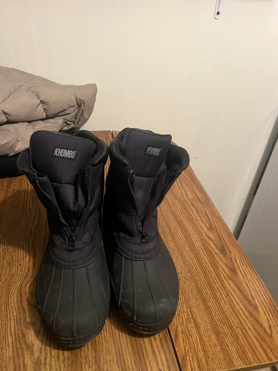 Khombu Glacier Zip Snow Boots Size 12M