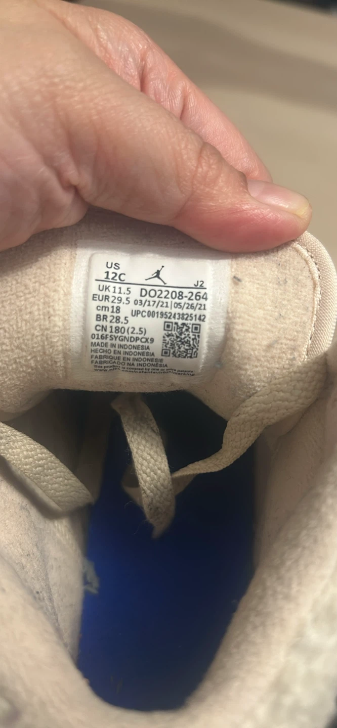Jordan 1 Mid SE TD "Light Bone" Kids Shoes - photo 5