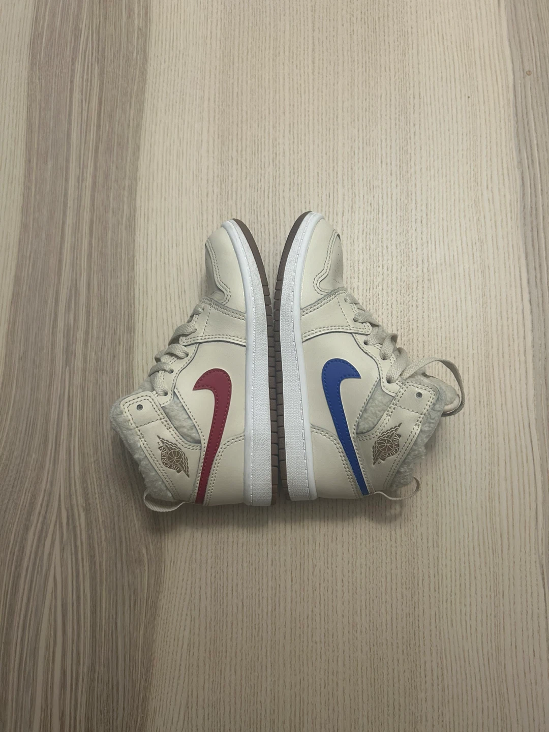 Jordan 1 Mid SE TD "Light Bone" Kids Shoes - photo 2
