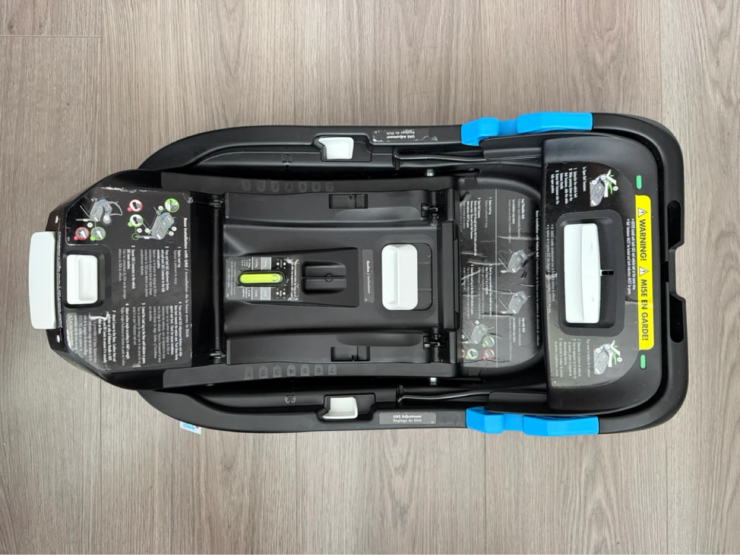 Clek Liing Infant Car Seat with base - photo 2
