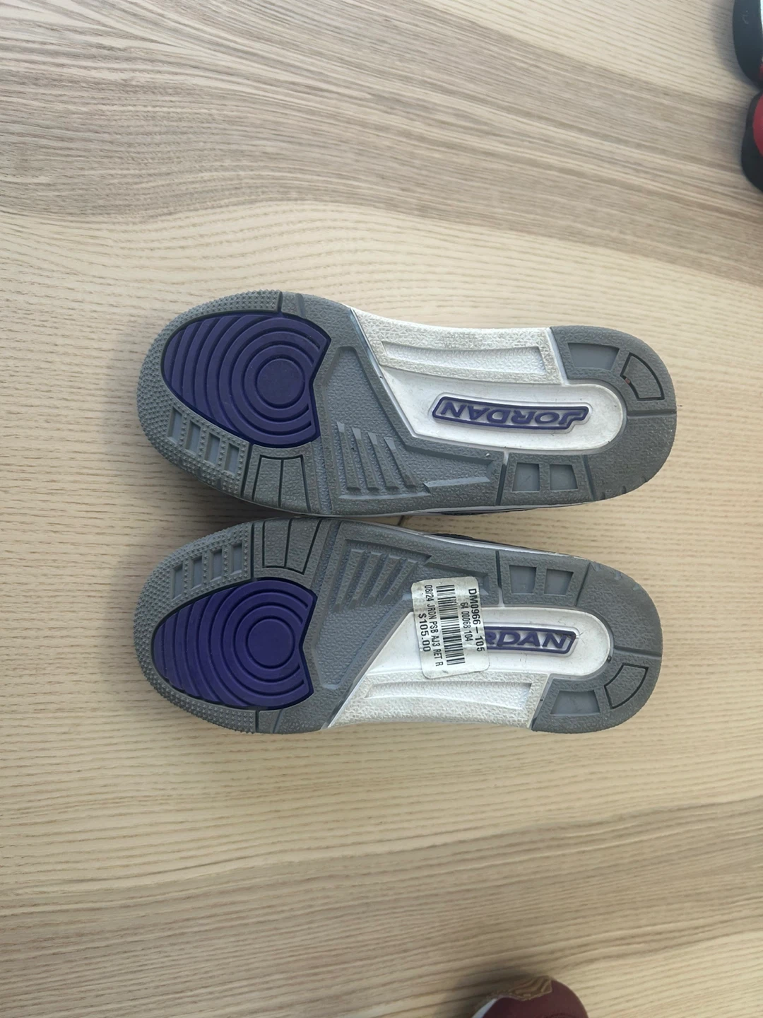 Jordan 3 Little Kids Shoes White Purple UK 11.5 - photo 2