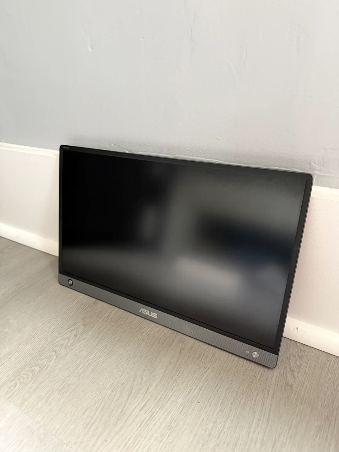 ASUS ZenScreen 15.6" Portable monitor