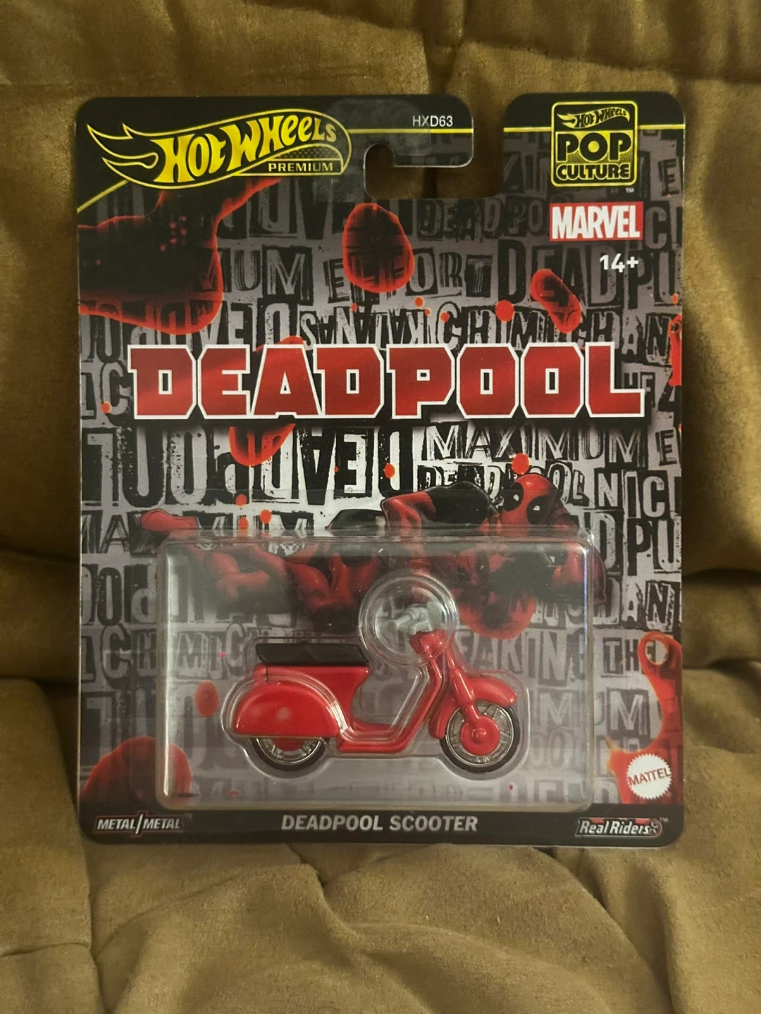 Hot Wheels Premium Pop Culture Deadpool Scooter