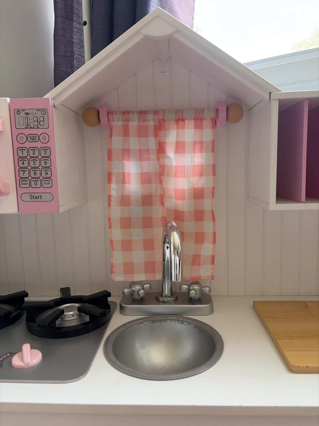 Kids Wooden Play Kitchen - White and Pink - photo 4