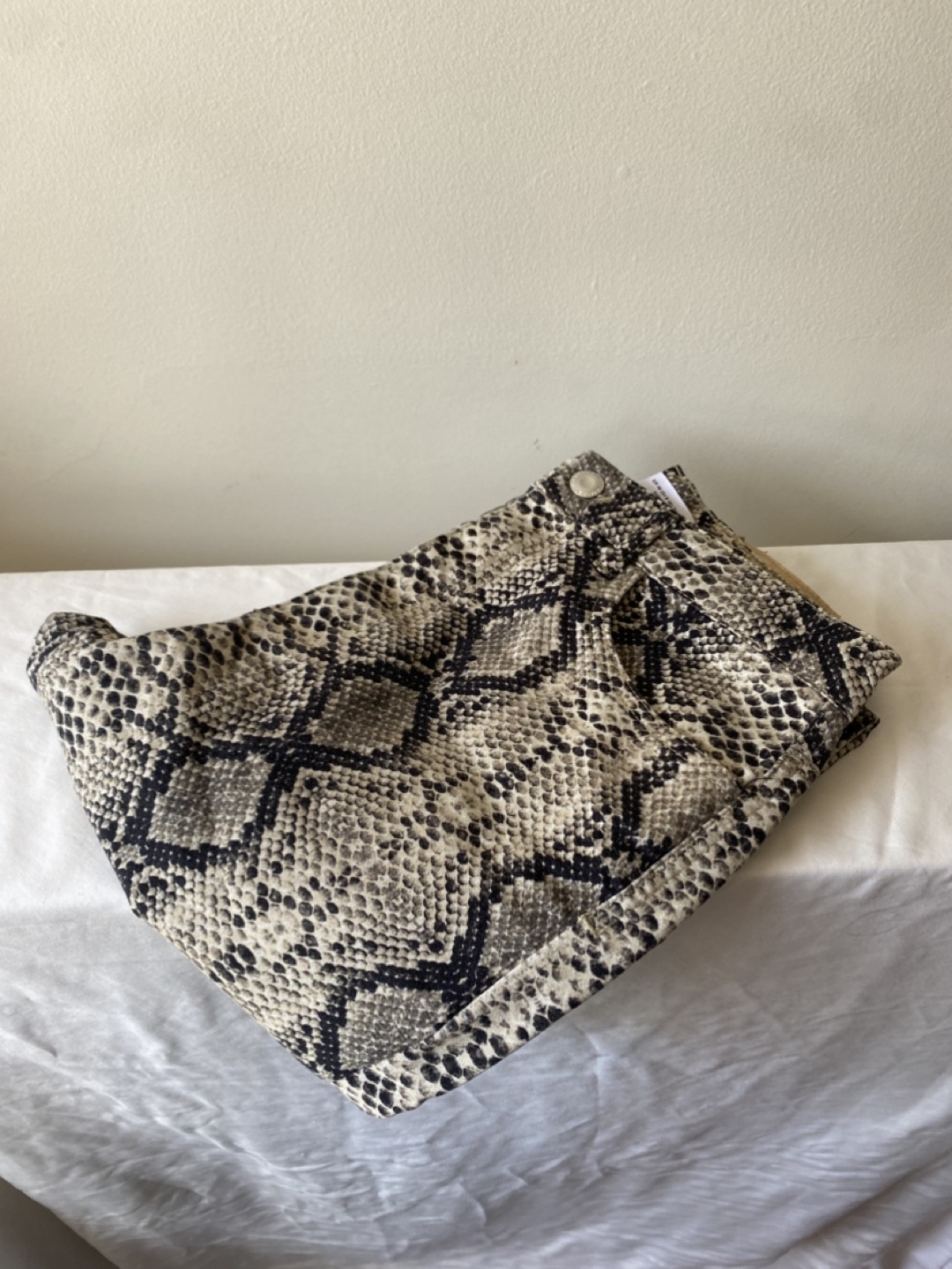 Zara snakeskin print pants