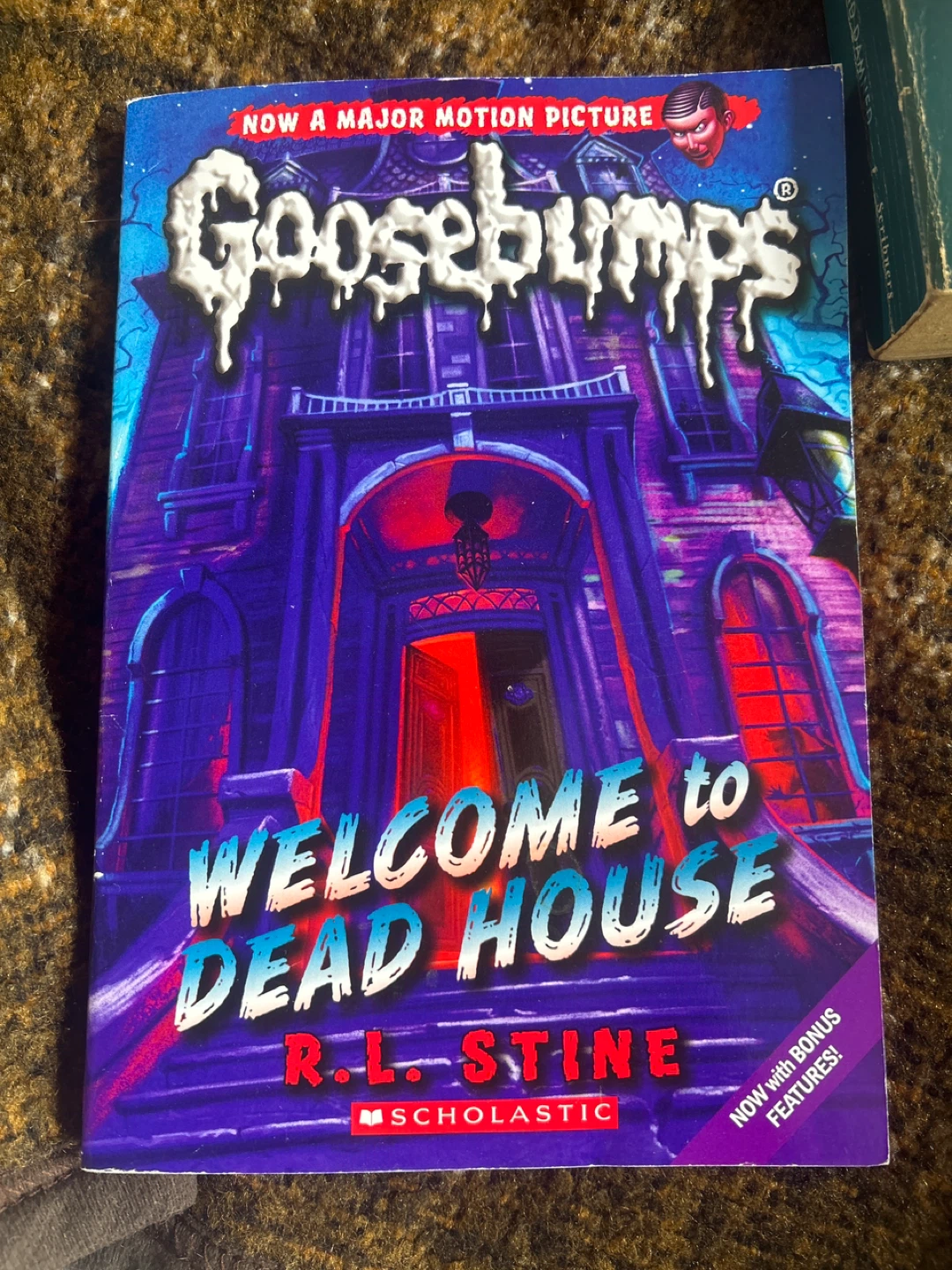Goosebumps: Welcome to Dead House by R.L. Stine