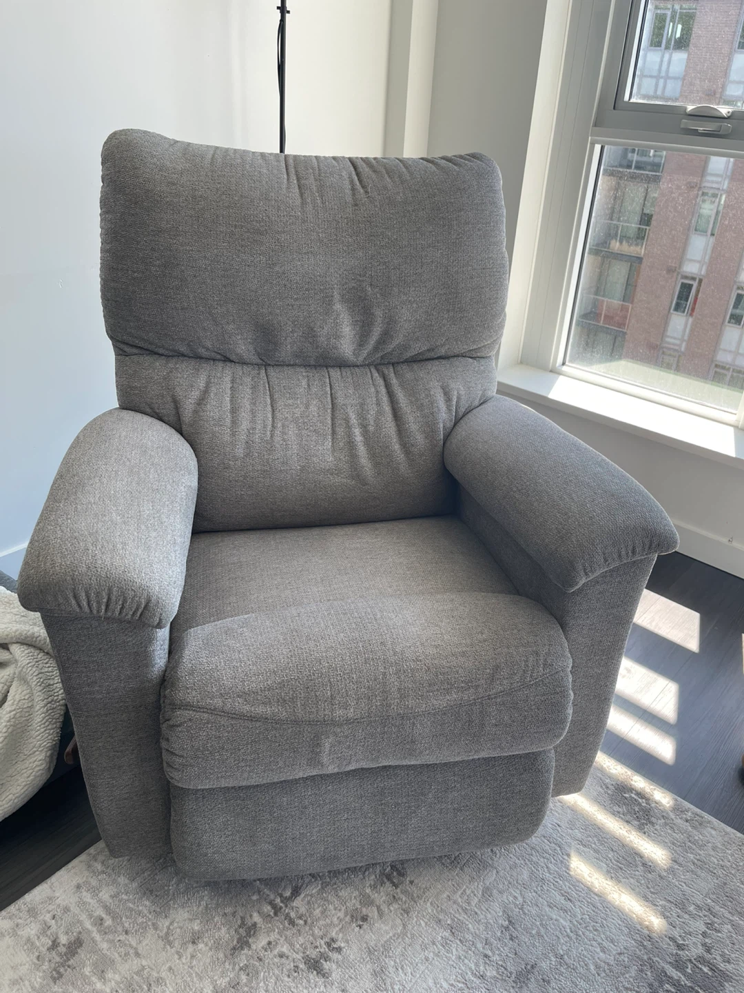 Lazyboy- Gray Recliner Chair