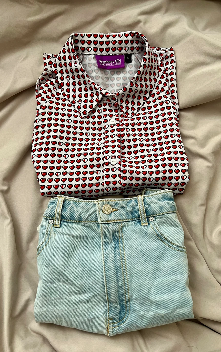 Prophecy Girl Pixel Heart Blouse & Forever 21 Denim Skirt