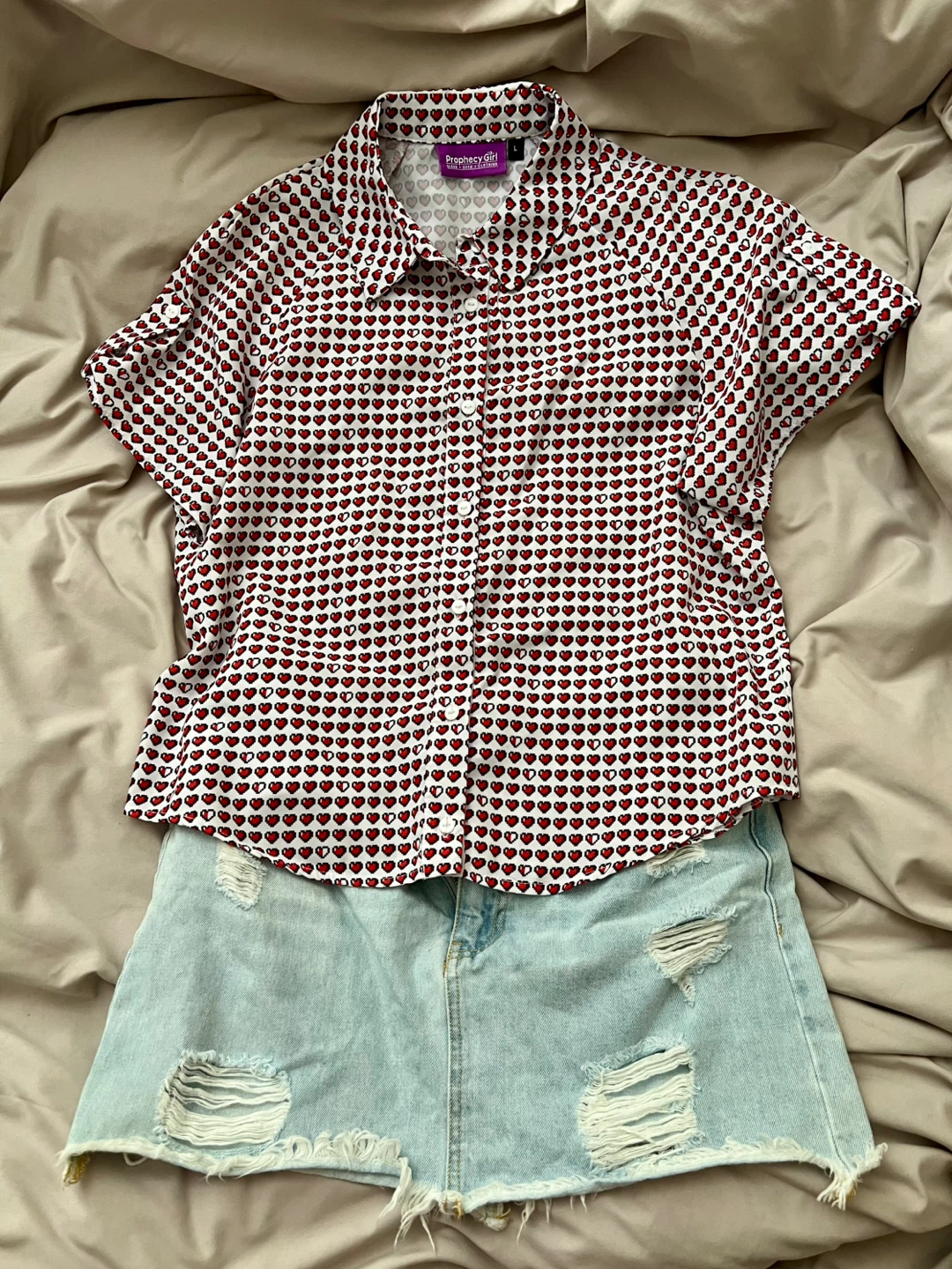 Prophecy Girl Pixel Heart Blouse & Forever 21 Denim Skirt - photo 2