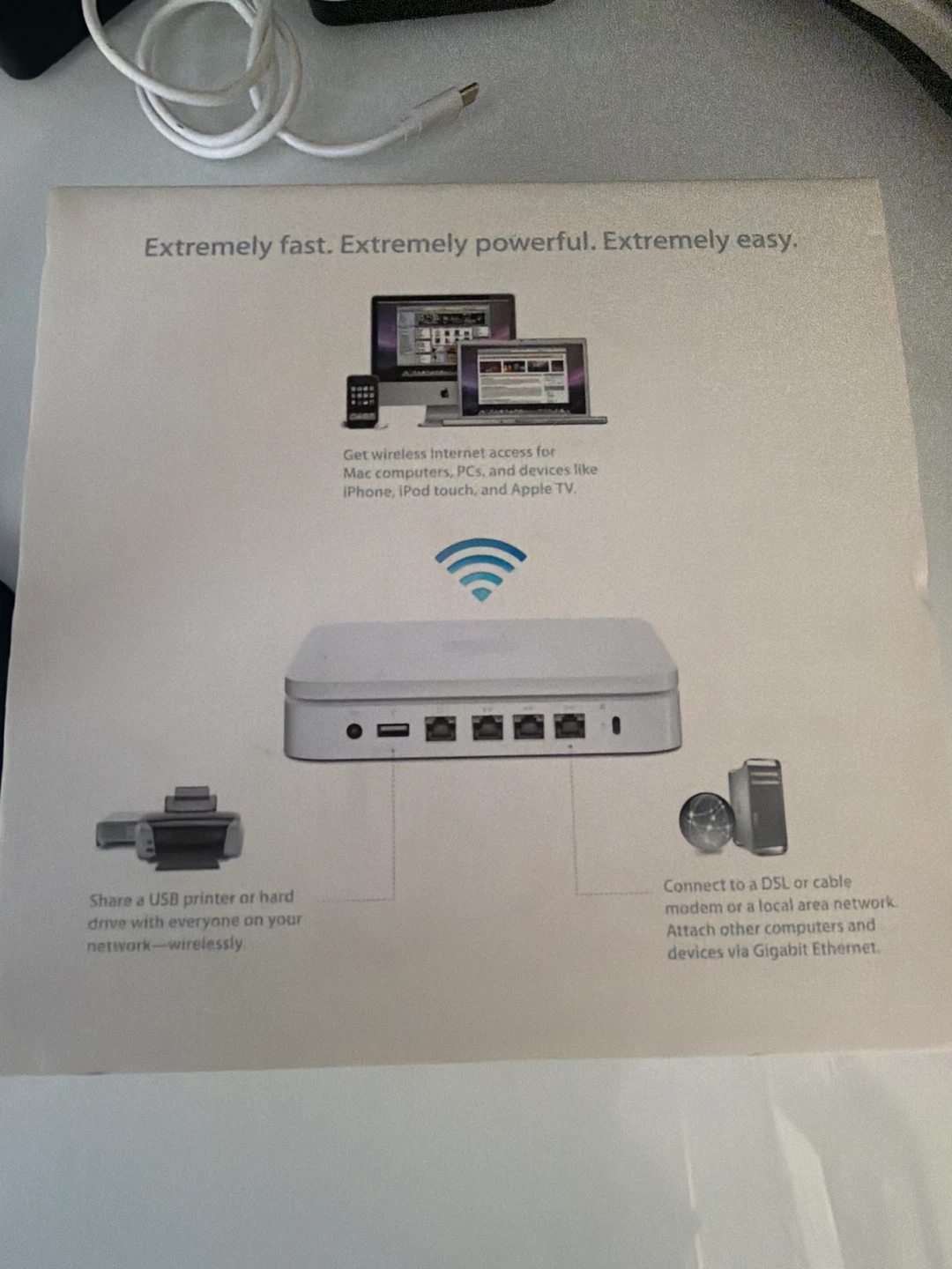 Apple AirPort Extreme 802.11n Wi-Fi Base Station - photo 2