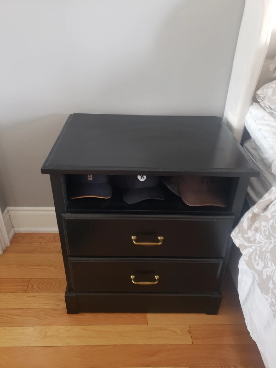 Black 3-Drawer Nightstand