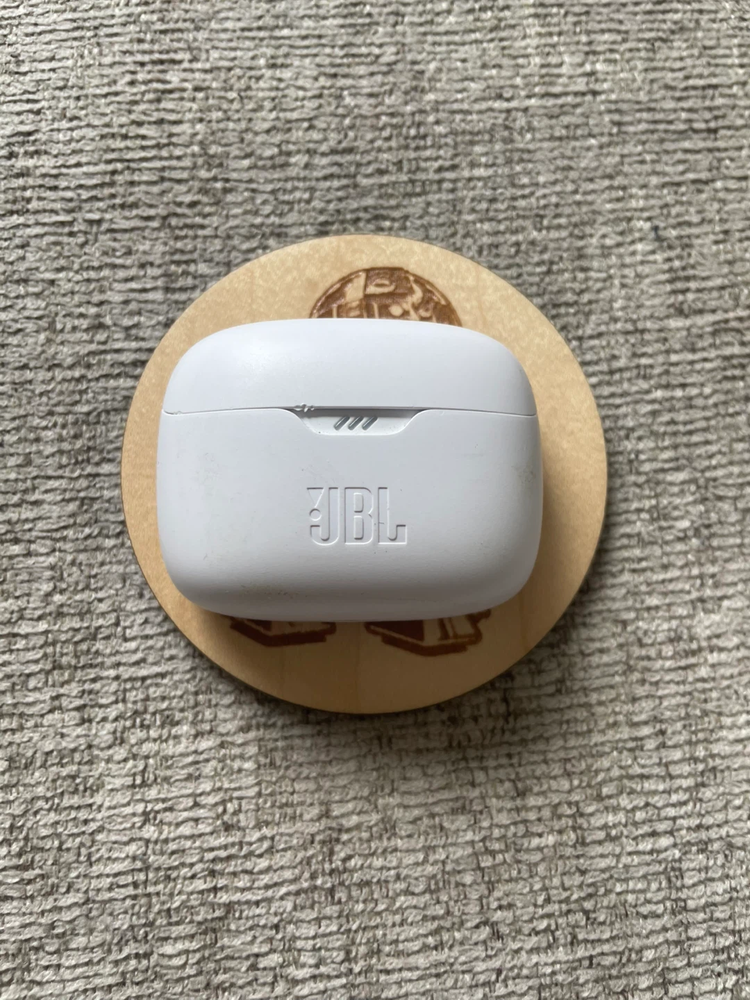 JBL Tune Wireless Earbud Charging Case