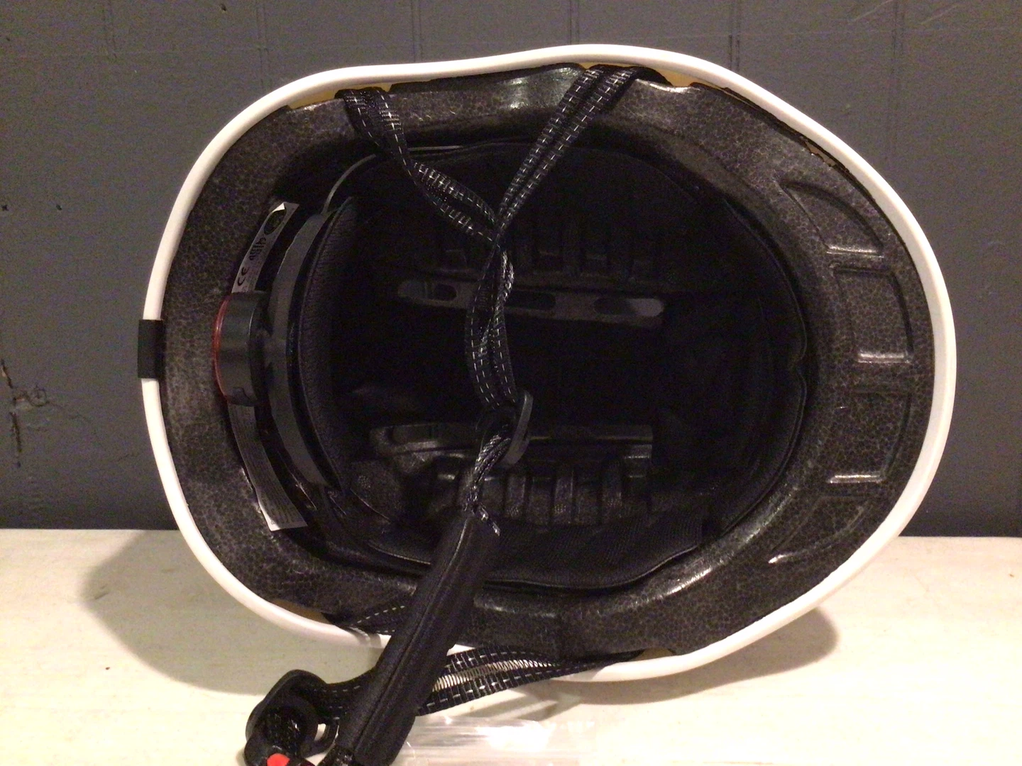 Adult bike helmet with light - photo 3
