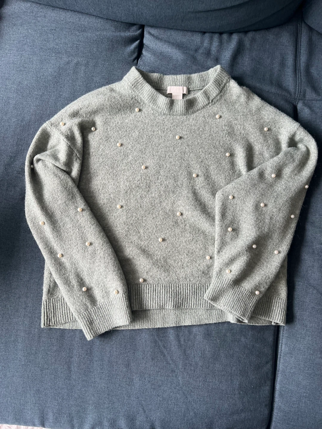 H&M Women's Pearl Detail Crewneck Sweater