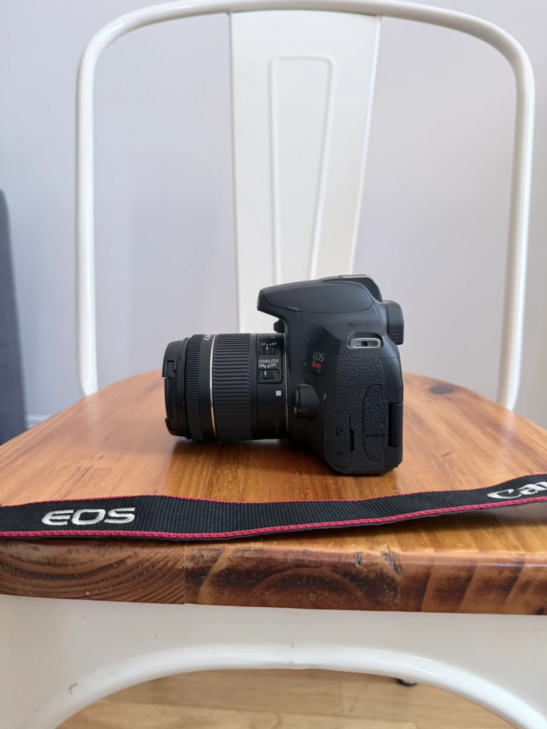 Canon EOS Rebel T7 DSLR Camera with case - photo 4