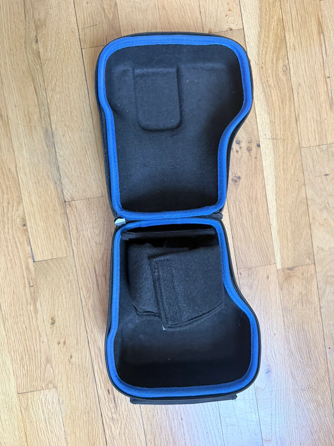 Canon EOS Rebel T7 DSLR Camera with case - photo 5