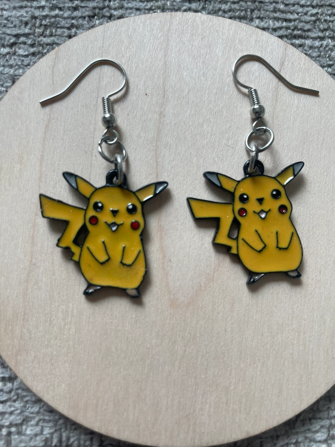 Pikachu Earrings - photo 2
