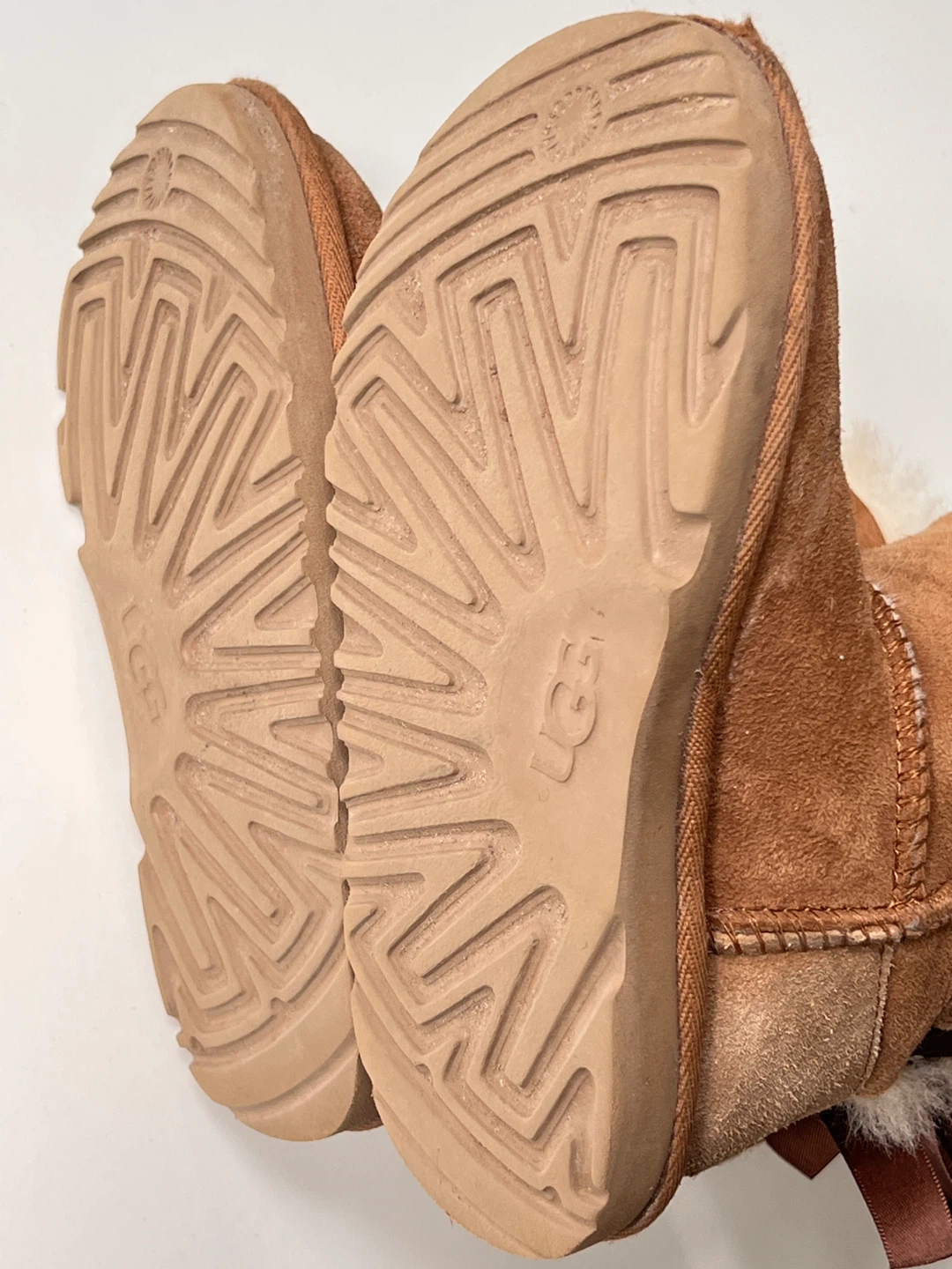 UGG Bailey Bow II Boots - Toddler Size 11 - photo 4