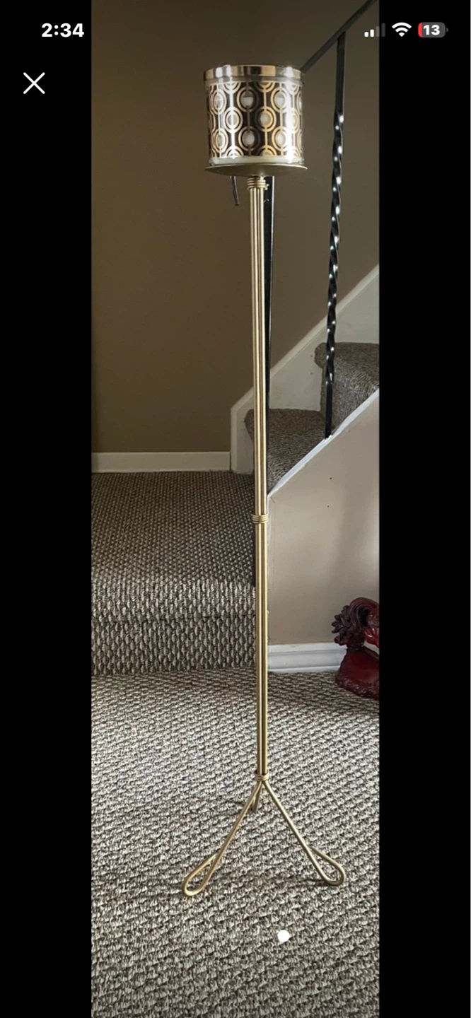 Vintage Gold Candle Stand - photo 4