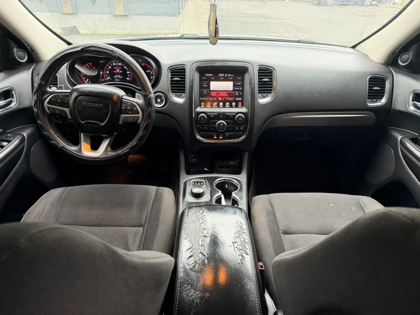 White Dodge Durango SUV - photo 4