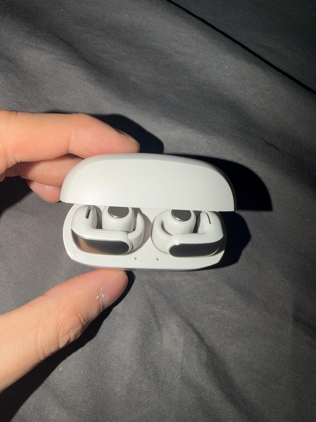 Bose ultra open earbuds - photo 2