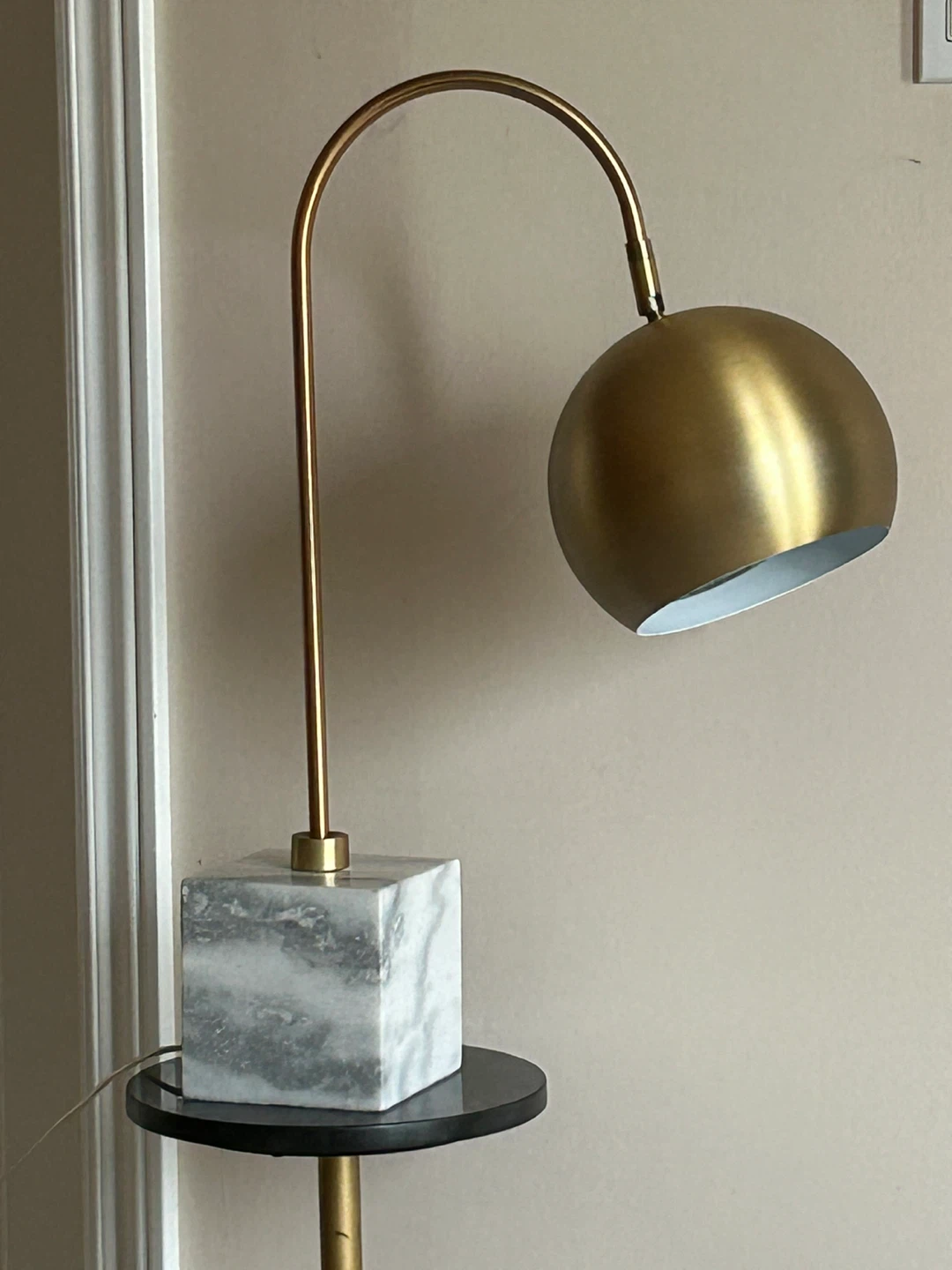 Brass Arc tall  Lamp with Marble Base - photo 2