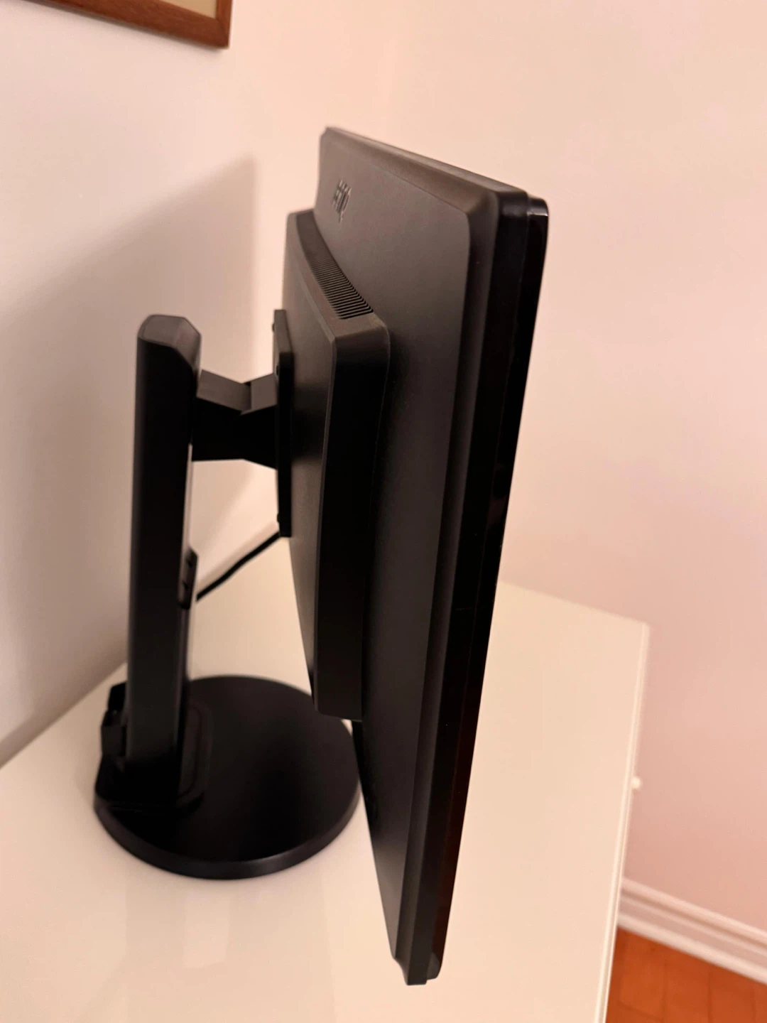 BenQ LED Monitor - photo 4