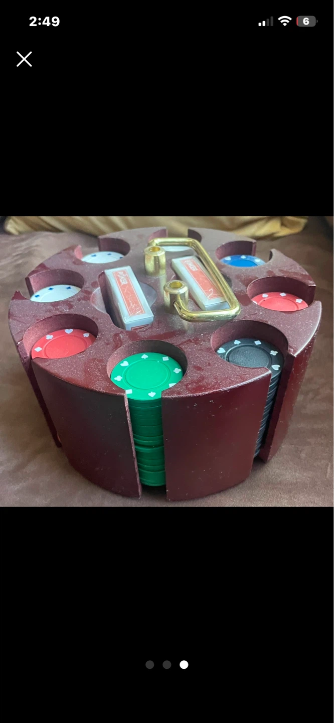 Vintage Wooden Poker Chip Holder with Poker Cards - photo 3