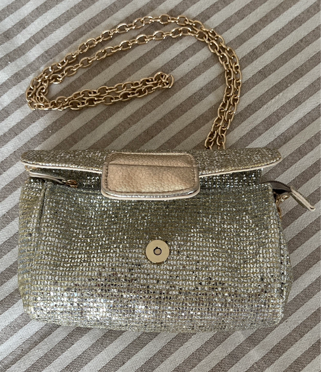 Sparkly Gold Chain Shoulder Bag - photo 3