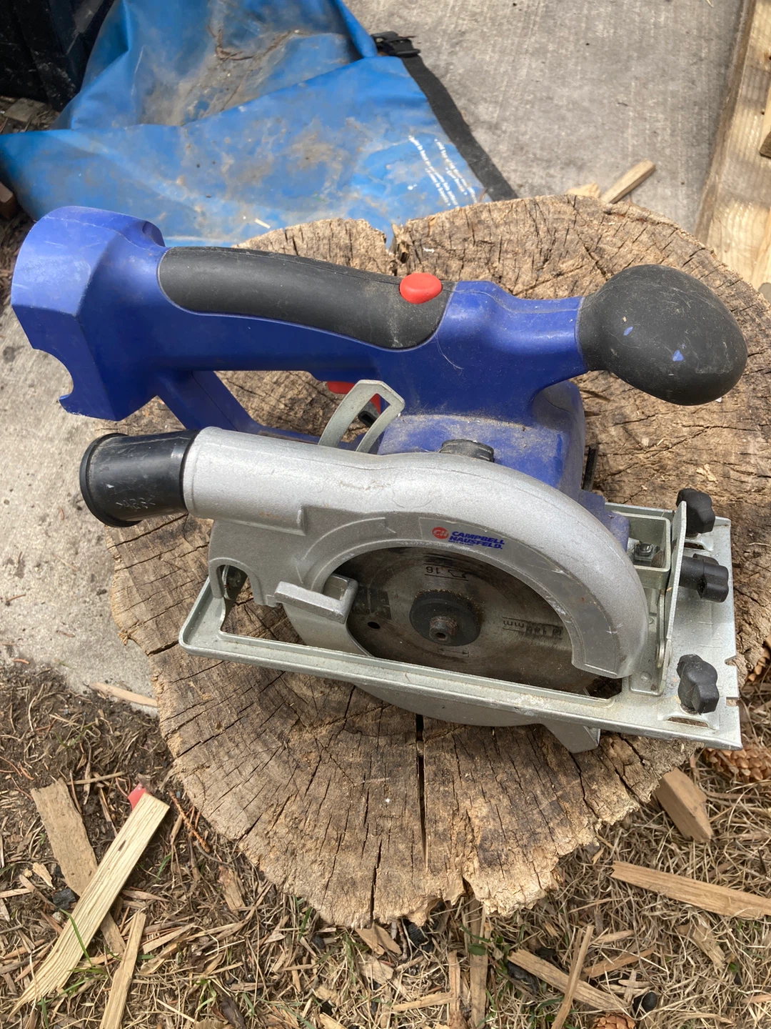 Cordless circular saw