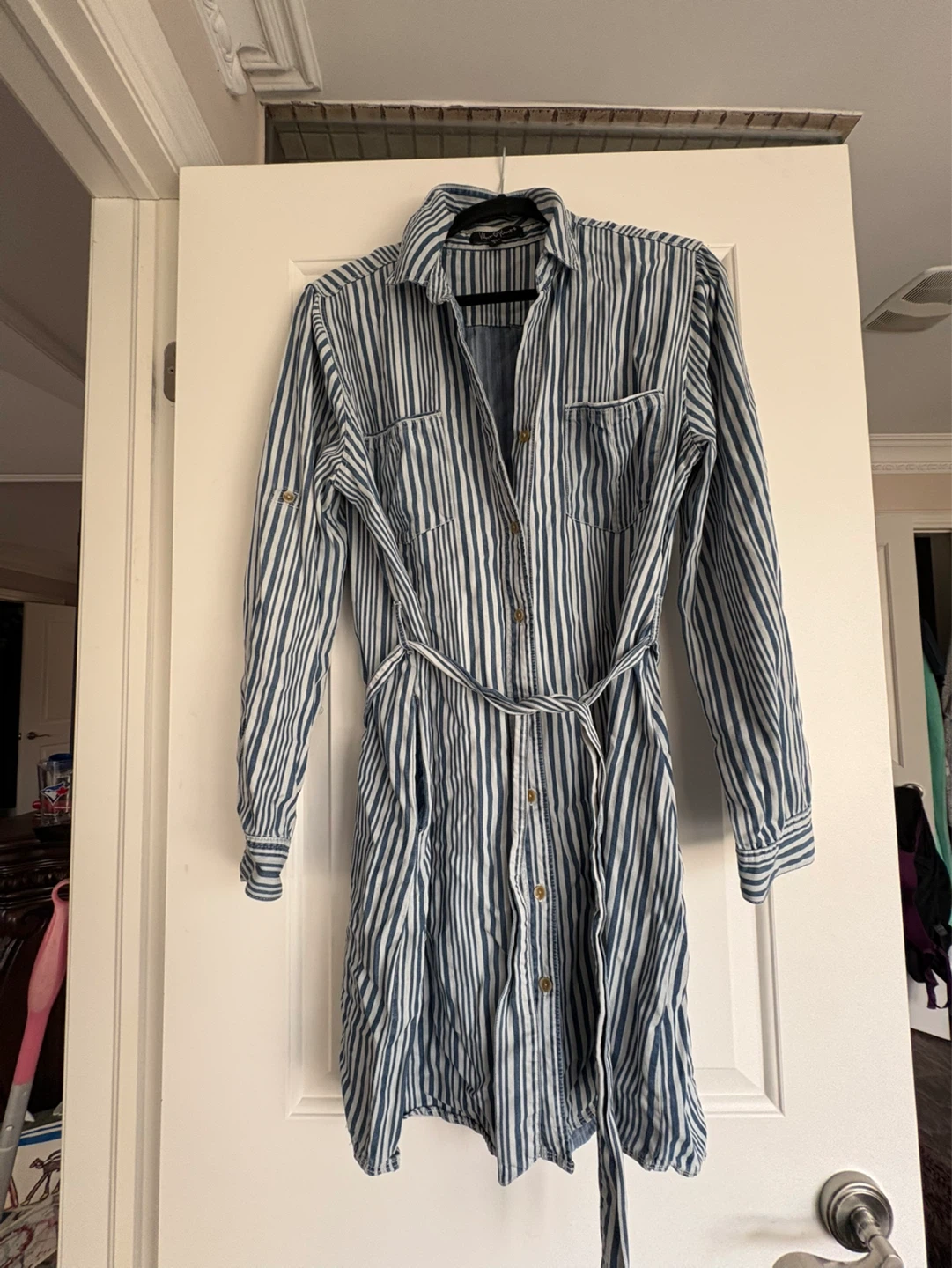 Bundle of 2 Women's Dresses - photo 4
