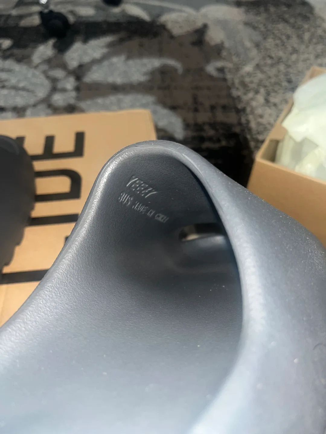 Adidas Yeezy Slide Size 8 Onyx - photo 5