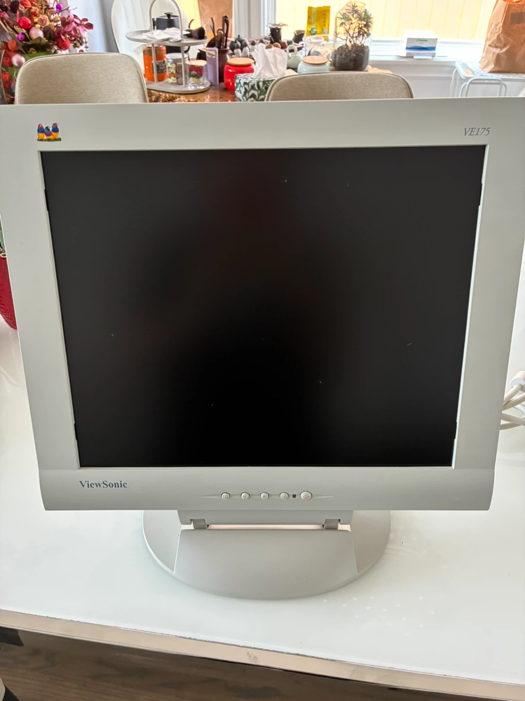 ViewSonic VE175 LCD Monitor - photo 2