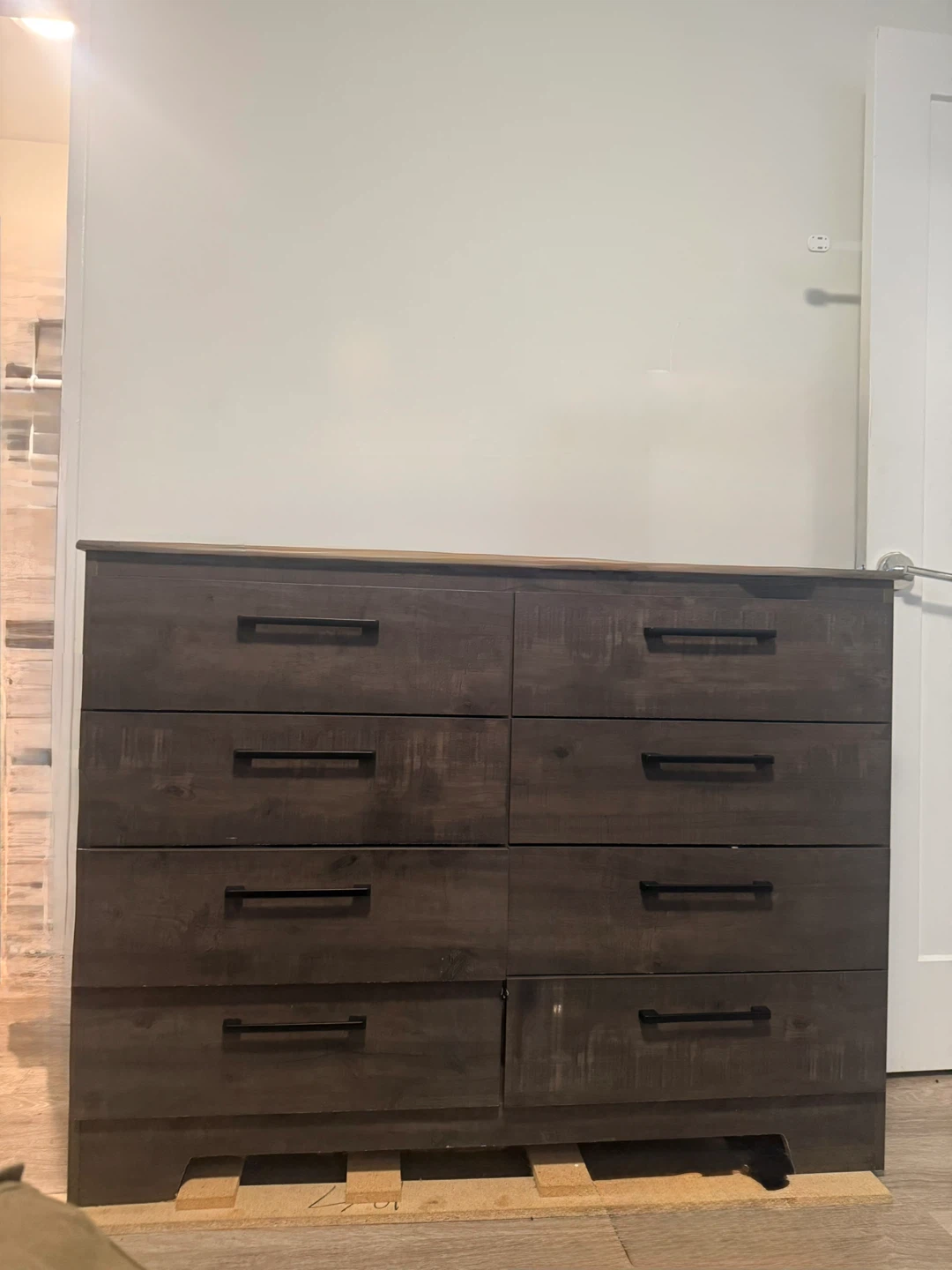 Dark Brown 8-Drawer Dresser