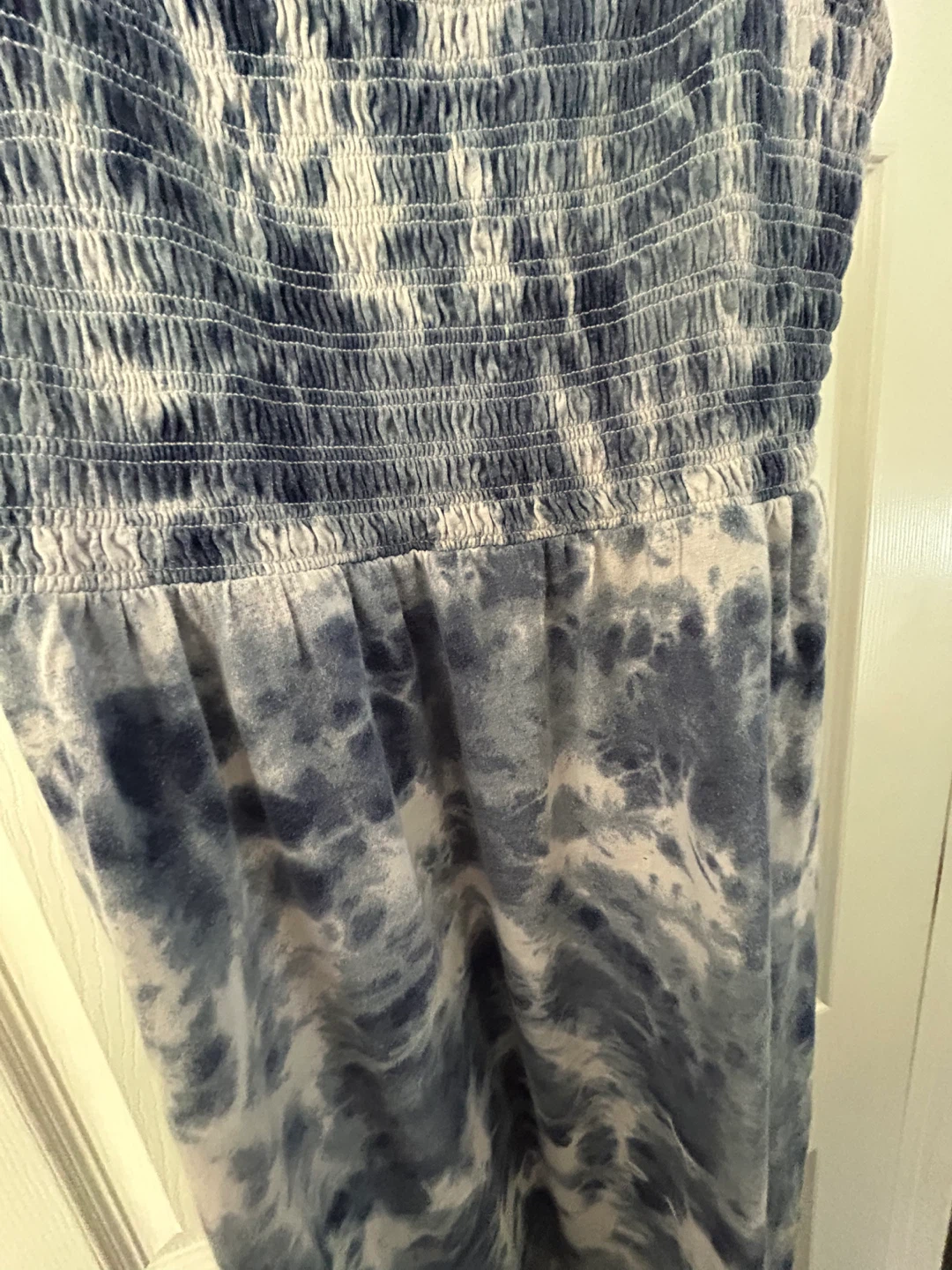 Large Old Navy Women's Blue Tie-Dye Smocked Midi Dress Size L - photo 2