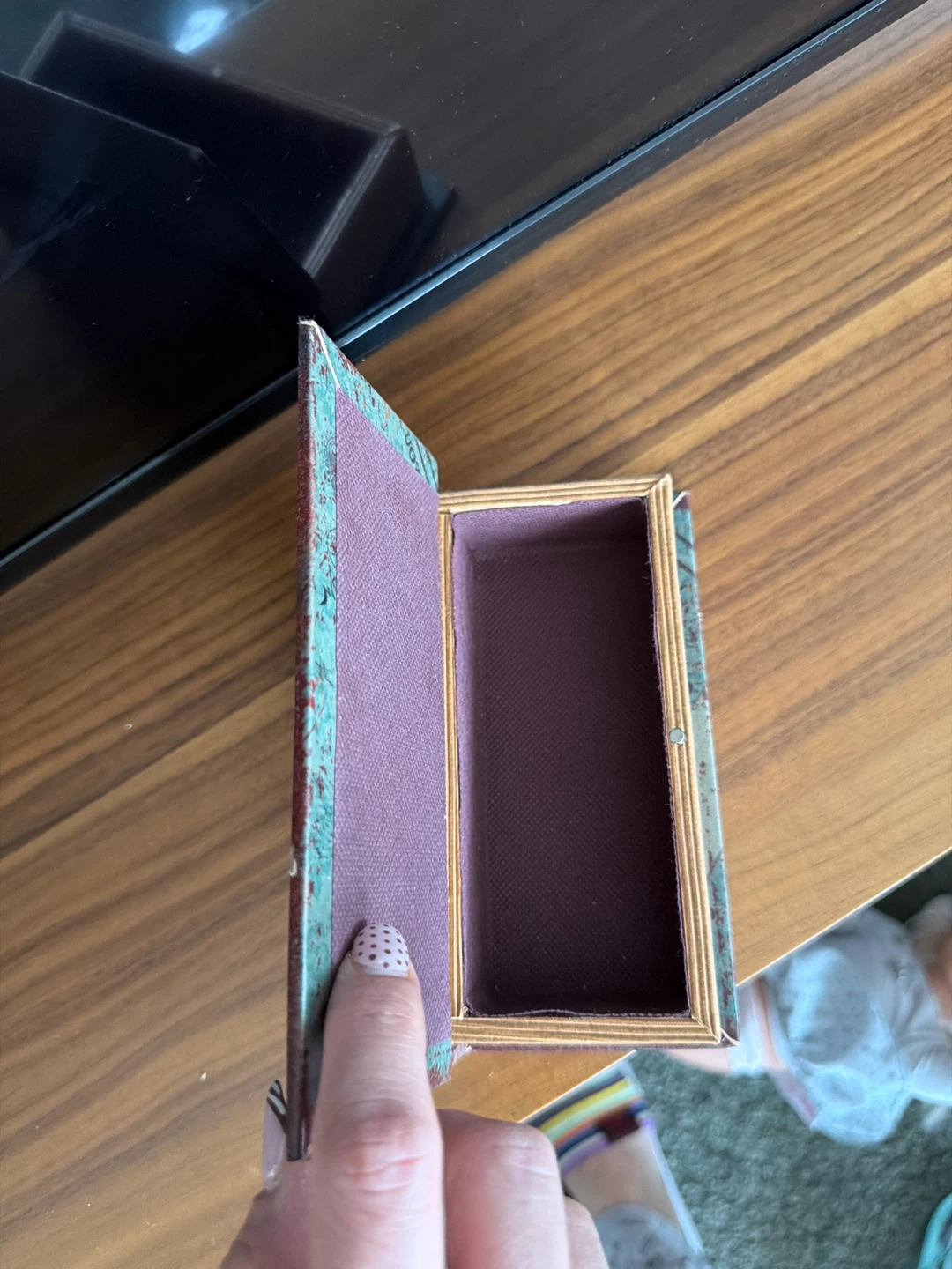 Decorative "LOVE" Book Box Set - photo 3