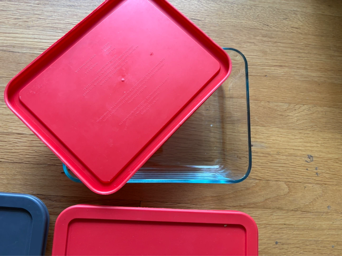 Various Lunch Boxes and Food Storage Containers - photo 3