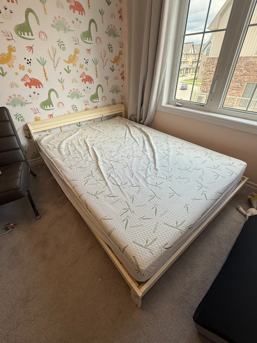 Twin Montessori bed with Mattress - photo 3