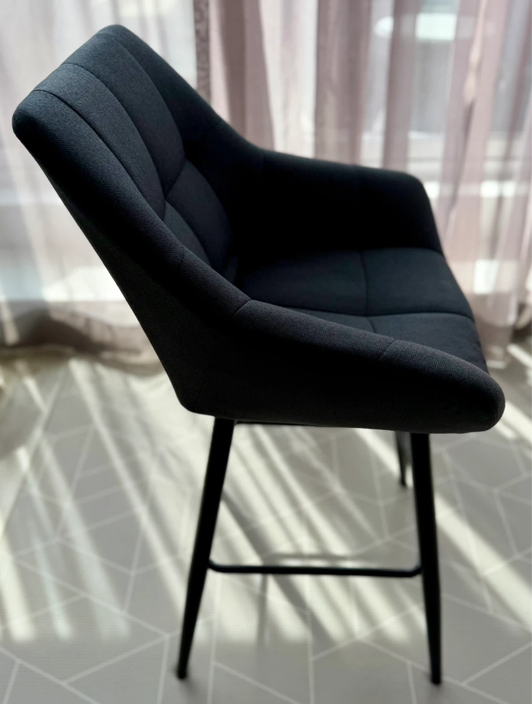 Set of 4 Structube Camila Counter Height Chairs - photo 2