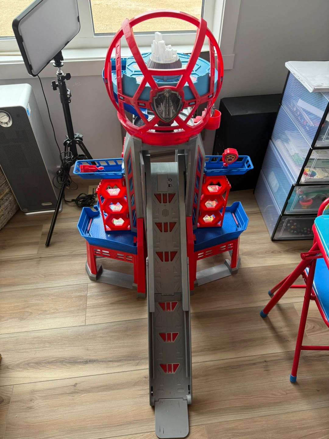 Paw Patrol Lookout Tower Playset lights and sounds - photo 4