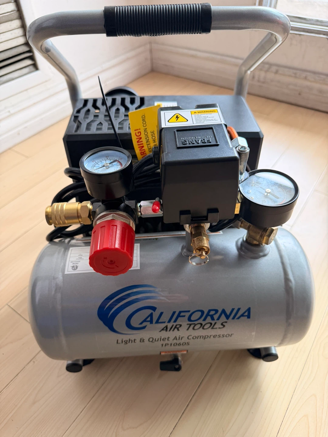 Quiet Air Compressor 1.0 HP 1 Gallon
