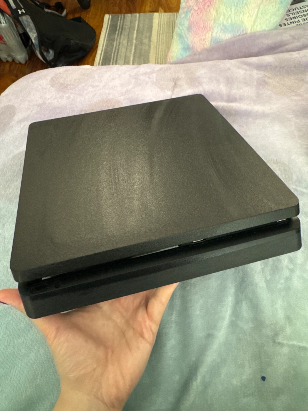 PlayStation 4 Slim Console