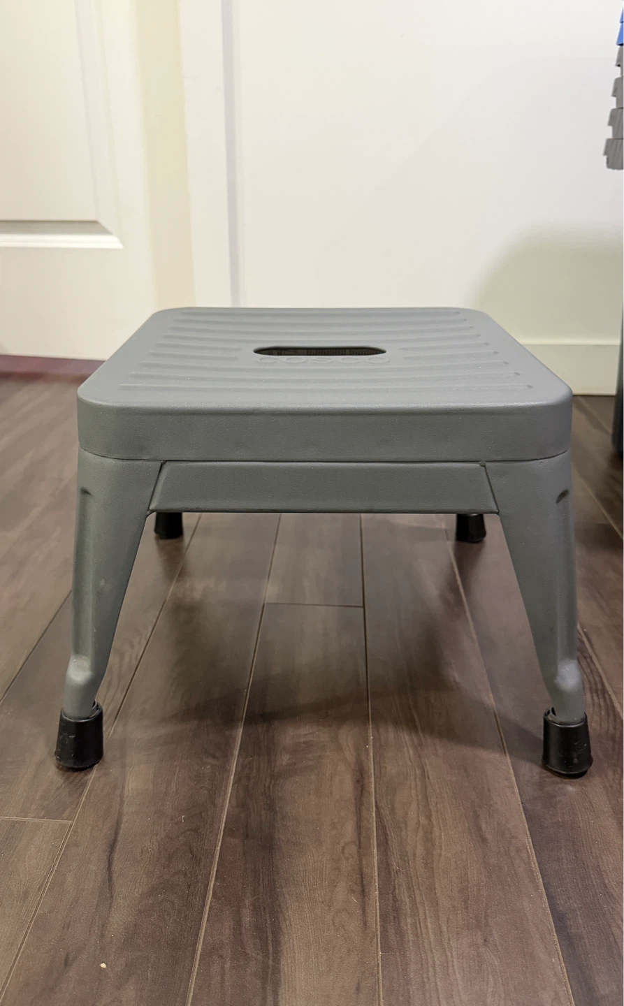 Metal Step Stool - photo 3