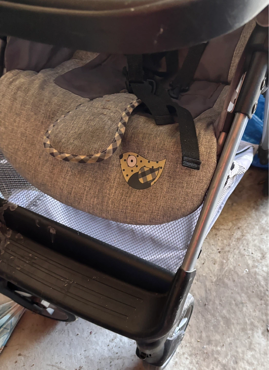 Grey Stroller with Tray - photo 2